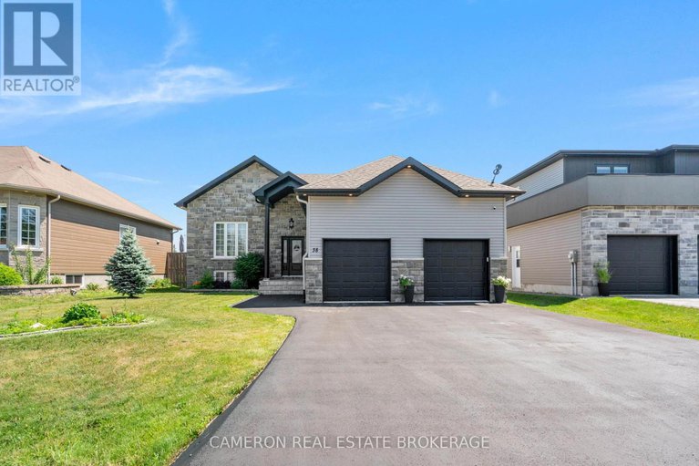28548652/38-abagail-crescent/long-sault/south-stormont/ontario/K0C1M0_2