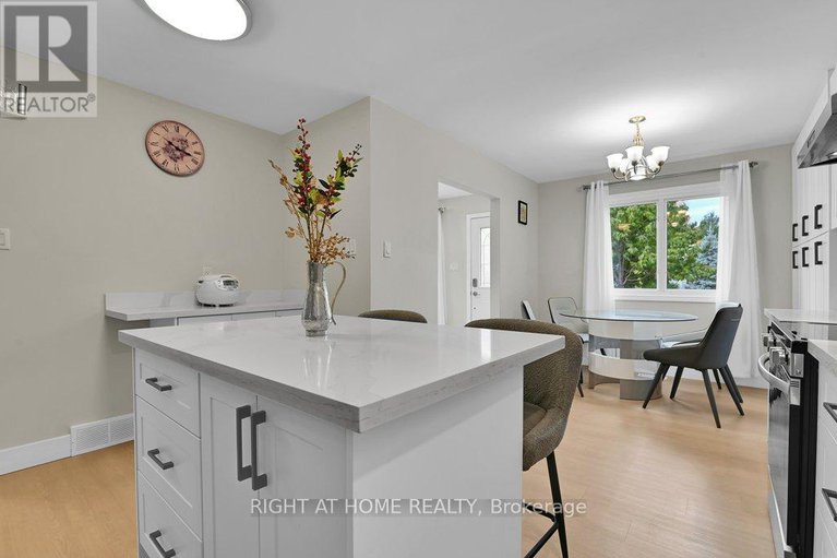 29018595/2230-bickerton-avenue/canotek-industrial-park/ottawa/ontario/K1J6Y3_10