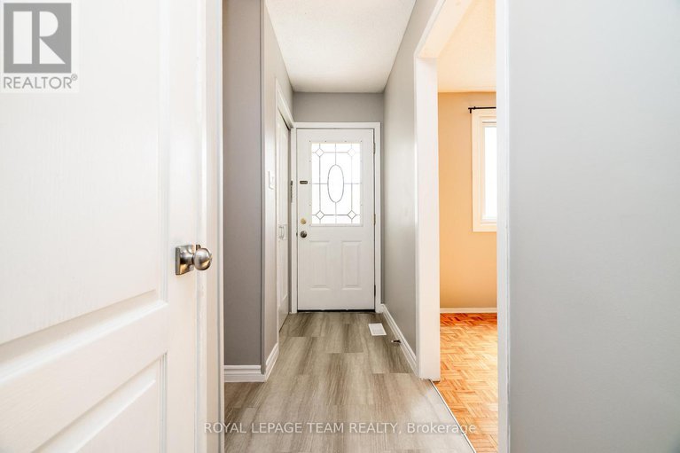 28874937/10-105-parkinson-st-street/kemptville/north-grenville/ontario/K0G1J0_7