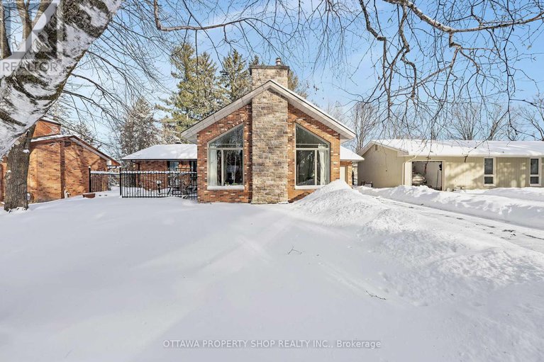 29325110/33-rutherford-crescent/beaverbrook/ottawa/ontario/K2K1N1_1