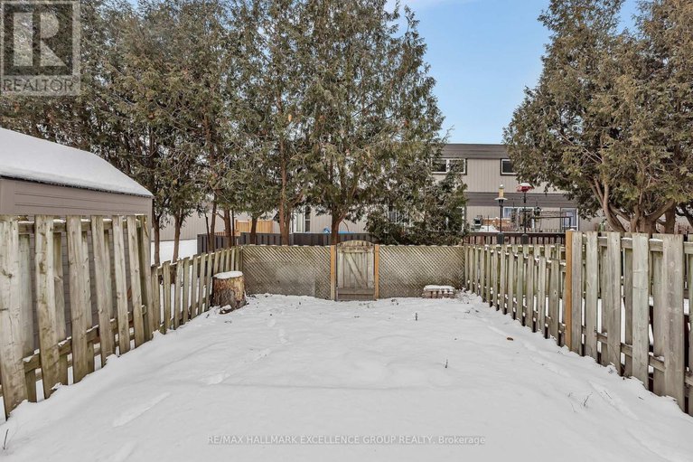 29167198/15-1968-fairglen-mews/blackburn-hamlet-south/ottawa/ontario/K1B5A5_37