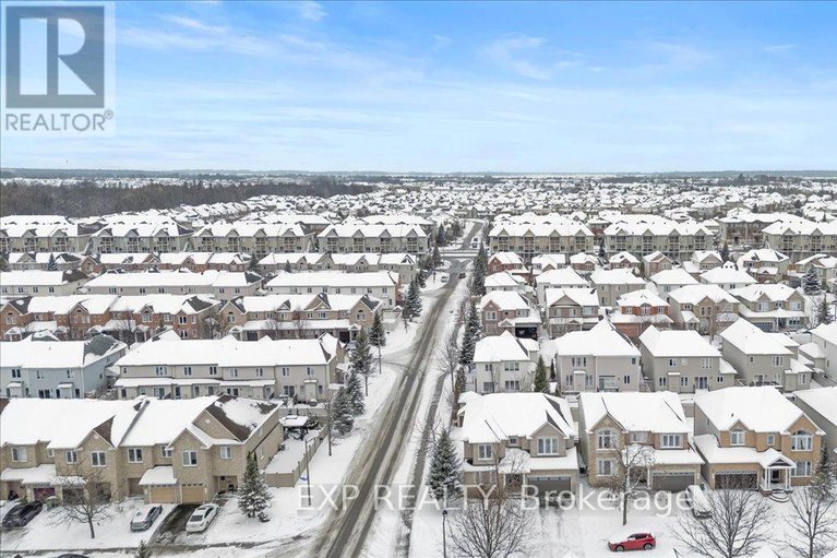 29229486/300-grayburn-way/strandherd/ottawa/ontario/K2J0V8_42