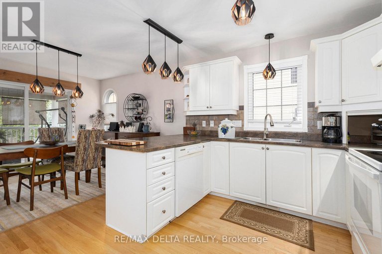 28847181/176-louise-street/town-of-rockland/clarence-rockland/ontario/K4K1R9_12