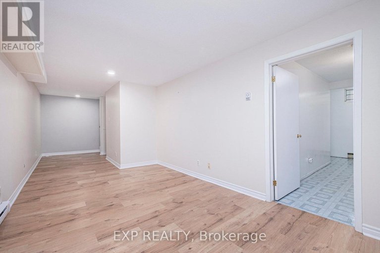 28760669/108-1768-marsala-crescent/fallingbrookpineridge/ottawa/ontario/K4A2G4_18
