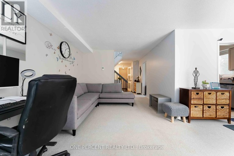 28938369/56-710-coronation-avenue/riverview-park/ottawa/ontario/K1G4G7_4
