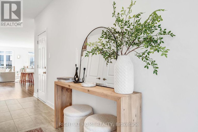 28315295/623-rathburn-lane/leitrim/ottawa/ontario/K1T0V7_4