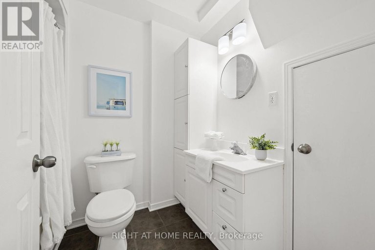 29607678/35-montana-way/longfields/ottawa/ontario/K2J4M2_36