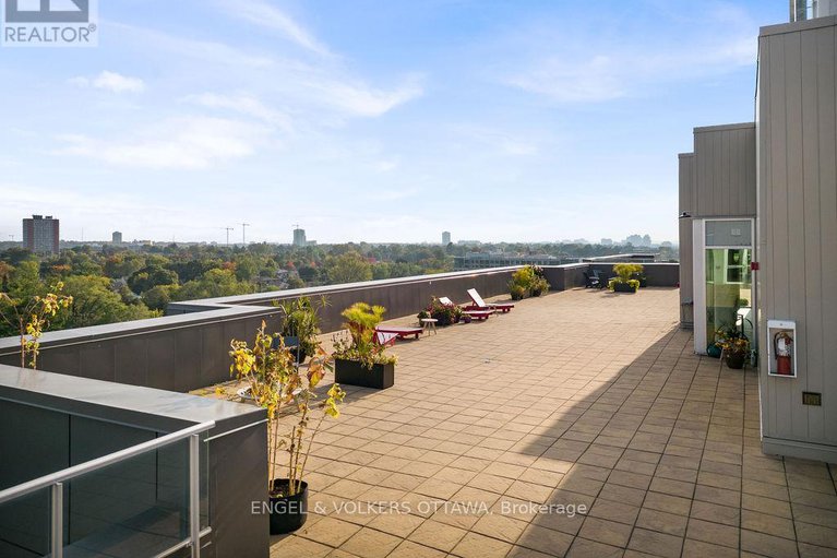 28893312/809-88-richmond-road/westborohampton-park/ottawa/ontario/K1Z0B1_30
