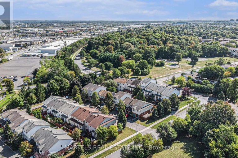 28820805/40-santa-cruz-private/riverview-park/ottawa/ontario/K1G6M4_19
