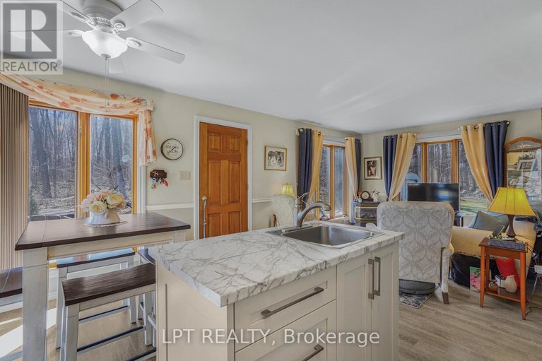 29678236/8180-gibbs-road/east-hawkesbury/ontario/K0B1M0_40