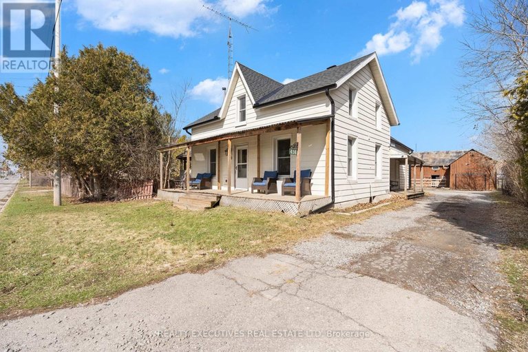 29627788/416-main-street/winchester/north-dundas/ontario/K0C2K0_23