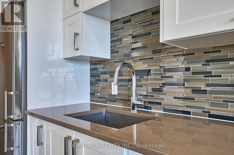 29046797/2703-40-nepean-street/ottawa-centre/ottawa/ontario/K2P0X5_10