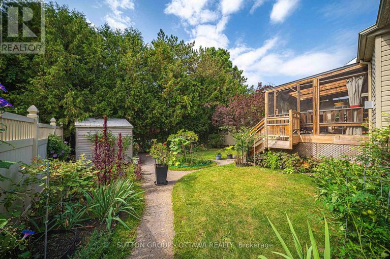 28892463/128-annapolis-circle/hunt-club/ottawa/ontario/K1V1Z3_40