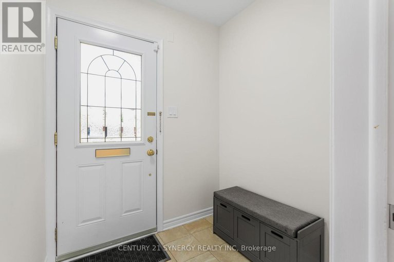 28847184/2170-berwick-avenue/bel-air-park/ottawa/ontario/K2C0Y3_4