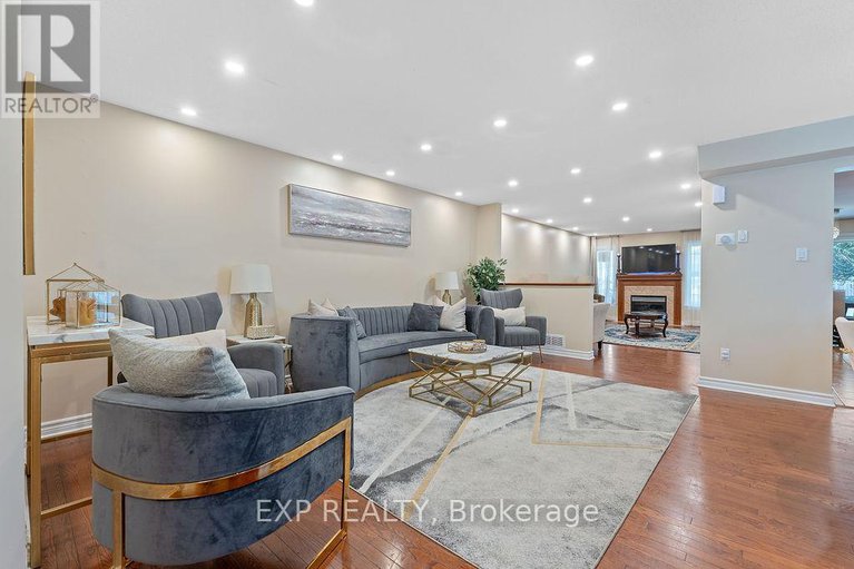 28971340/4085-kelly-farm-drive/blossom-parkkemp-parkfindlay-creek/ottawa/ontario/K1T4J3_6