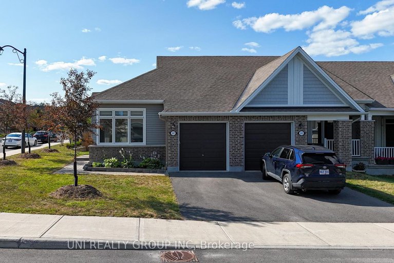 28692572/247-maygrass-way/remainder-of-stittsville-area/ottawa/ontario/K2S2K9_1