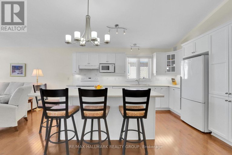 29392516/165-granite-court/emerald-meadowstrailwest/ottawa/ontario/K2M0A3_10