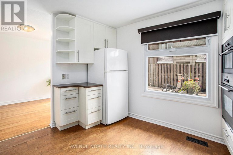 28651208/767-a-springland-drive/mooneys-bayriverside-park/ottawa/ontario/K1V6L9_8