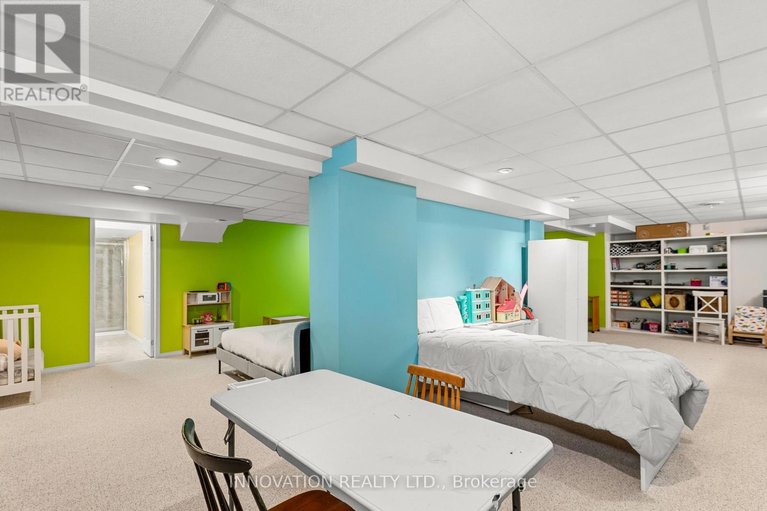 29676438/32-marble-arch-crescent/centrepointe/ottawa/ontario/K2G5S3_32