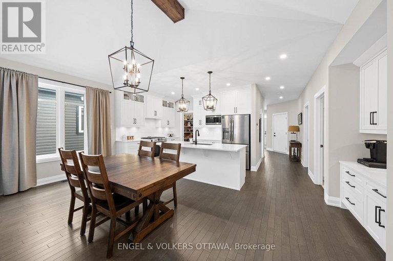 29584984/221-blackhorse-drive/north-grenville-twp-kemptville-south/north-grenville/ontario/K0G1J0_6