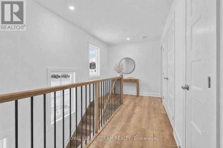 29598096/714-tailslide-private/huntley-ward-south-east/ottawa/ontario/K0A1L0_20