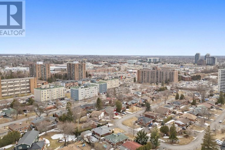 29615585/1310-ferguson-street/bel-air-heights/ottawa/ontario/K2C2K4_46