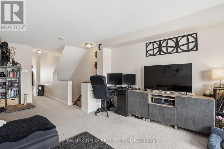 29513088/121-2333-esprit-drive/avalon-east/ottawa/ontario/K4A0T4_13