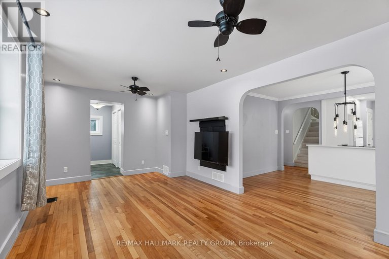 29249197/170-donald-street/overbrookcastle-heights/ottawa/ontario/K1K1M9_10