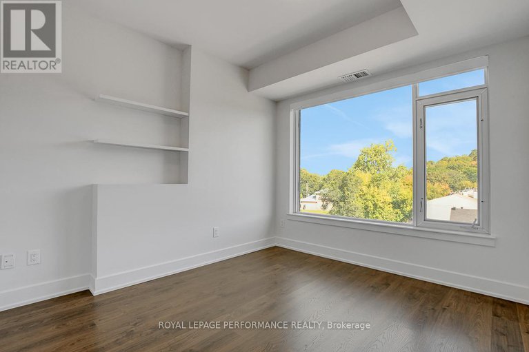 28861929/413-7-marquette-avenue/vanier/ottawa/ontario/K1L8A7_10