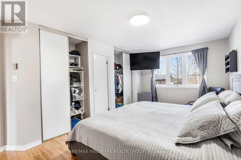 28216867/1985-woods-street/town-of-rockland/clarence-rockland/ontario/K4K1H7_18