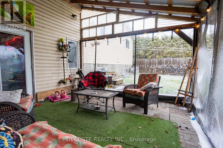 29595435/23-wood-street/lancaster/south-glengarry/ontario/K0C1N0_33