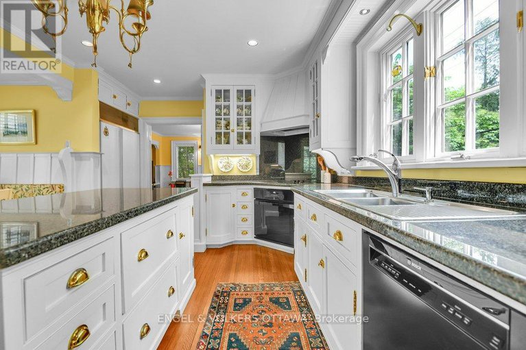 28532875/202-cloverdale-road/rockcliffe/ottawa/ontario/K1M0X2_17