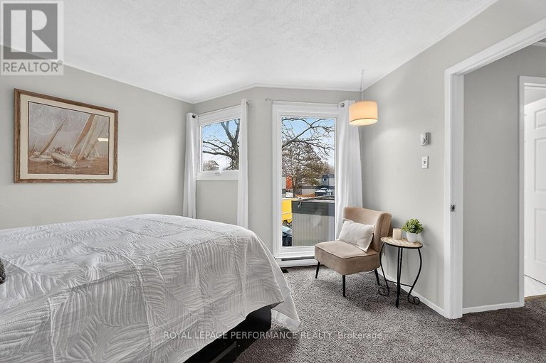 29468633/42-compata-way/blackburn-hamlet-south/ottawa/ontario/K1B4W9_21