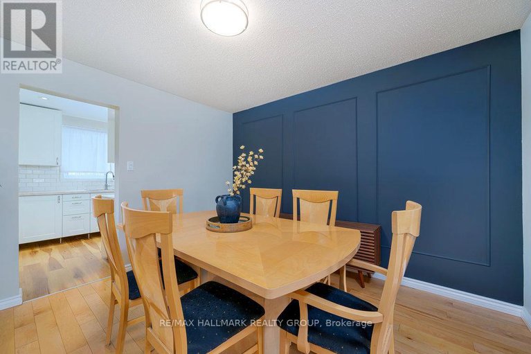 28623140/1656-canemore-crescent/fallingbrookpineridge/ottawa/ontario/K4A1S6_7