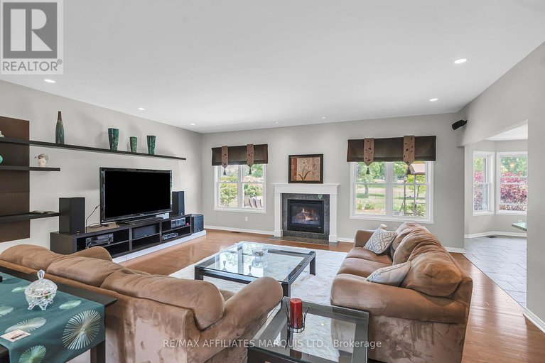 28468660/6677-sutherland-avenue/south-glengarry-charlottenburgh-twp/south-glengarry/ontario/K6H7J3_28