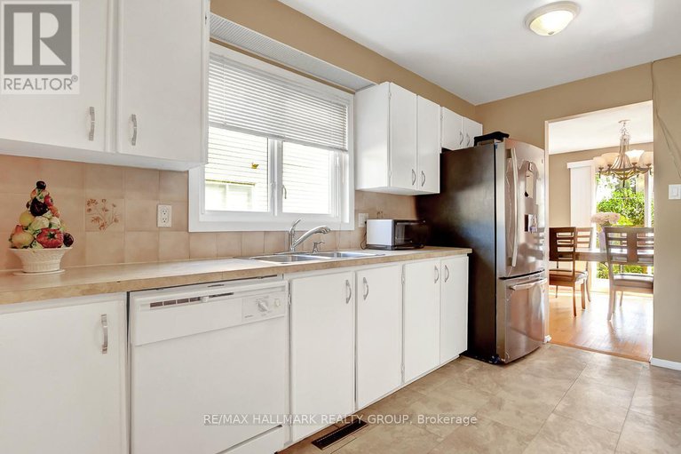 28877210/6078-rivercrest-drive/chapel-hill/ottawa/ontario/K1C5R2_9