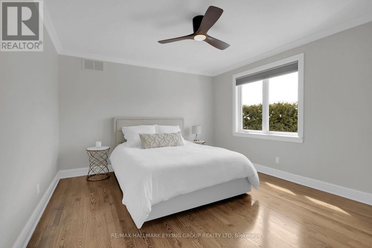 28224852/19-campfield-court/pineglencountry-place/ottawa/ontario/K2E7X8_34