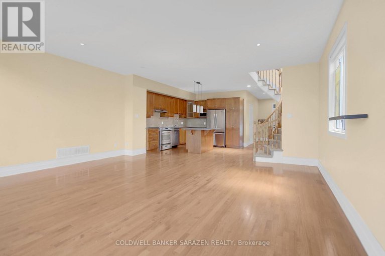 28429149/286-parkin-circle/blossom-parkkemp-parkfindlay-creek/ottawa/ontario/K1T4G8_26