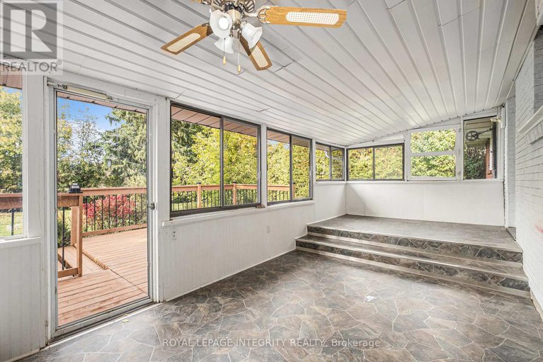 29270053/1843-rideau-road/riverside-south/ottawa/ontario/K1X1E1_23