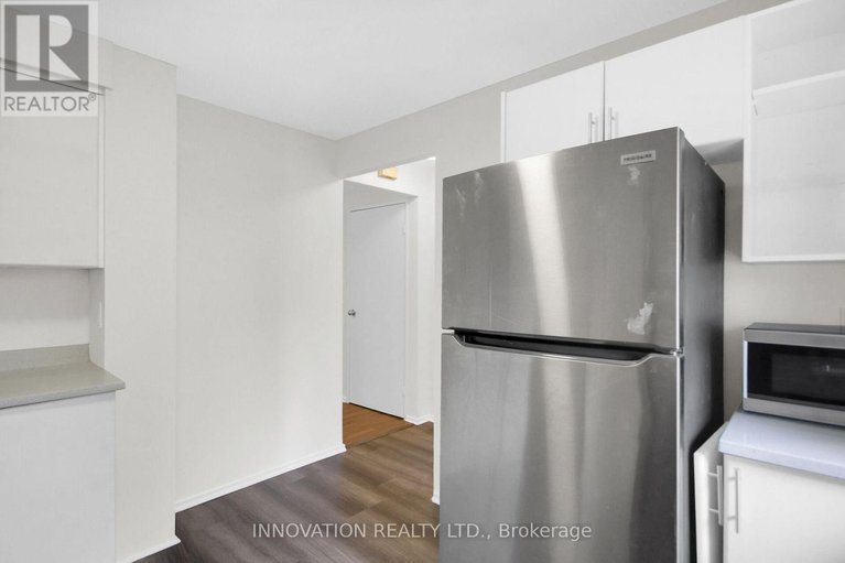 28915689/26-corley-private/heron-gateindustrial-park/ottawa/ontario/K1V8T7_15