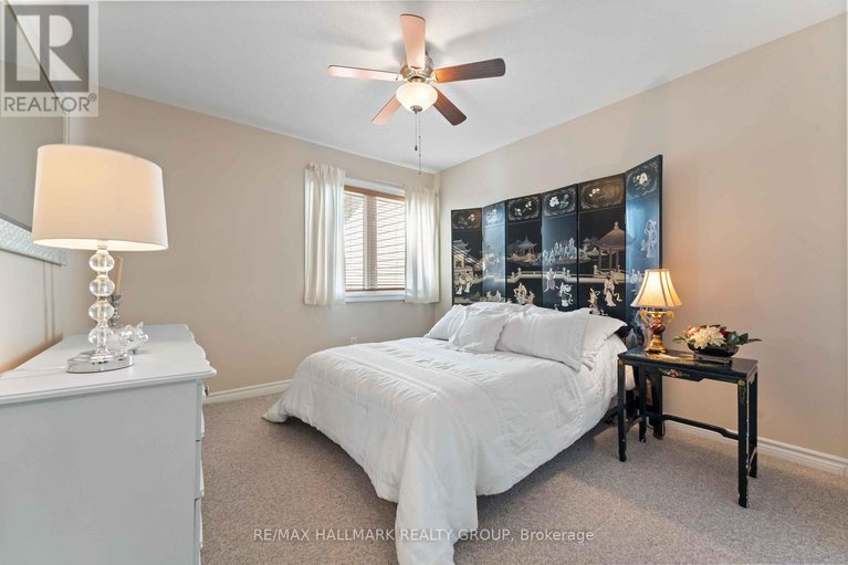 28886964/504-salzburg-drive/notting-hillsummerside/ottawa/ontario/K4A0C6_25