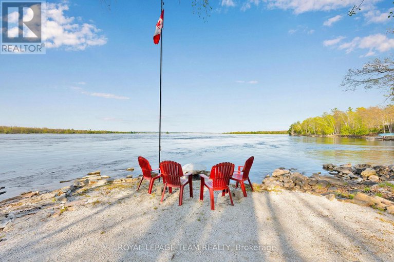 28320993/270-morris-island-drive/fitzroy/ottawa/ontario/K7S3G7_8