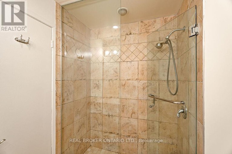 28894843/99-queensline-drive/bruce-farmgraham-parkqualicumbellands/ottawa/ontario/K2H7J6_17