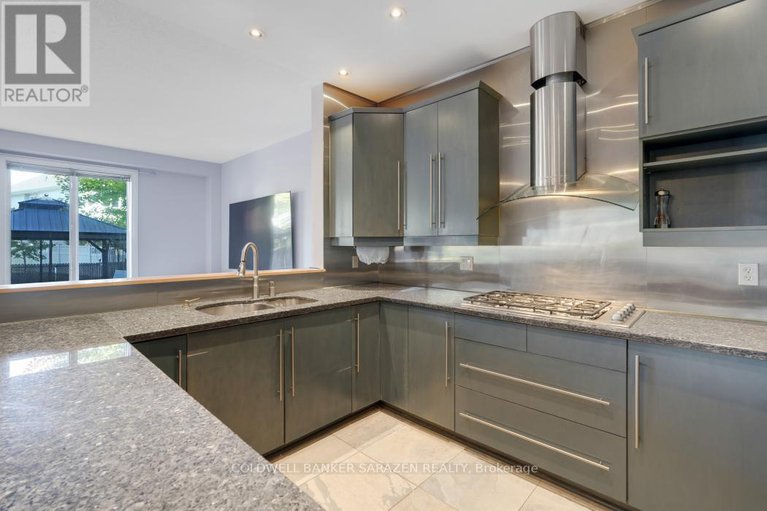 29151473/5-escade-drive/barrhaven-east/ottawa/ontario/K2G6R9_13