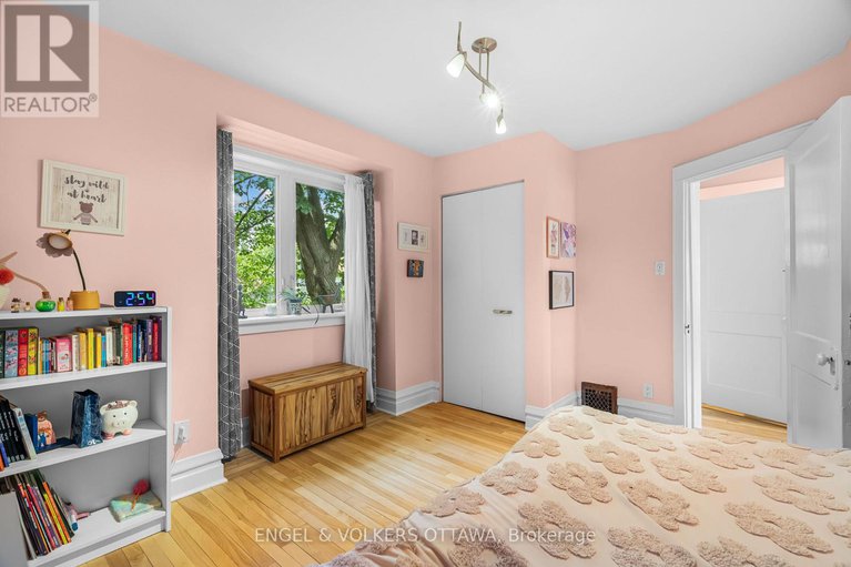 28594730/5-raleigh-street/old-ottawa-south/ottawa/ontario/K1S3C3_23