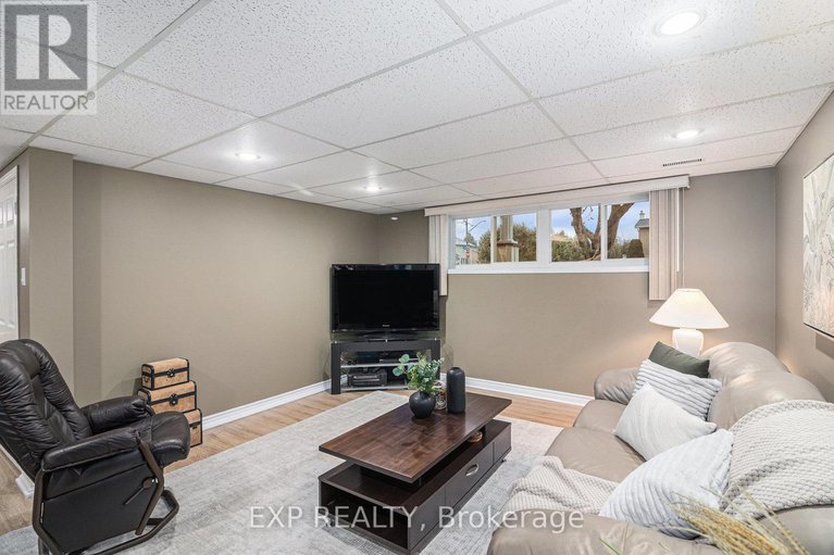 29194430/2-castlebeau-street/embrun/russell/ontario/K0A1W0_21