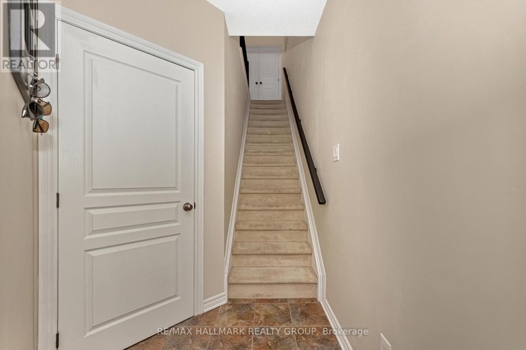 28394406/24-103-eye-bright-crescent/riverside-southgloucester-glen/ottawa/ontario/K1V2K6_4
