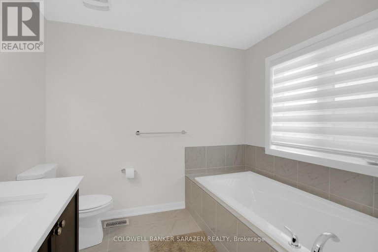 29225792/600-ribbon-street/mahogany-community/ottawa/ontario/K4M0M9_32