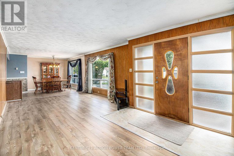 28840439/2-champagne-street/north-stormont-finch-twp/north-stormont/ontario/K0A1R0_5
