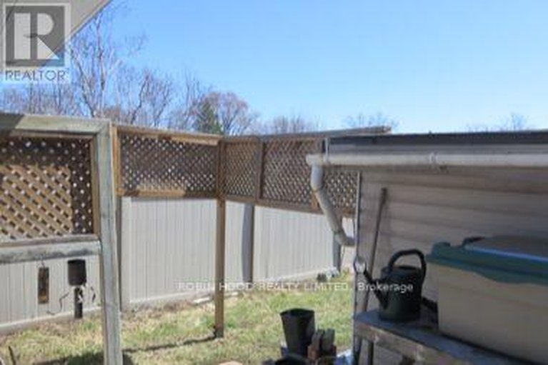 29624150/1-lotus-court/carson-grove/ottawa/ontario/K1J8A6_16